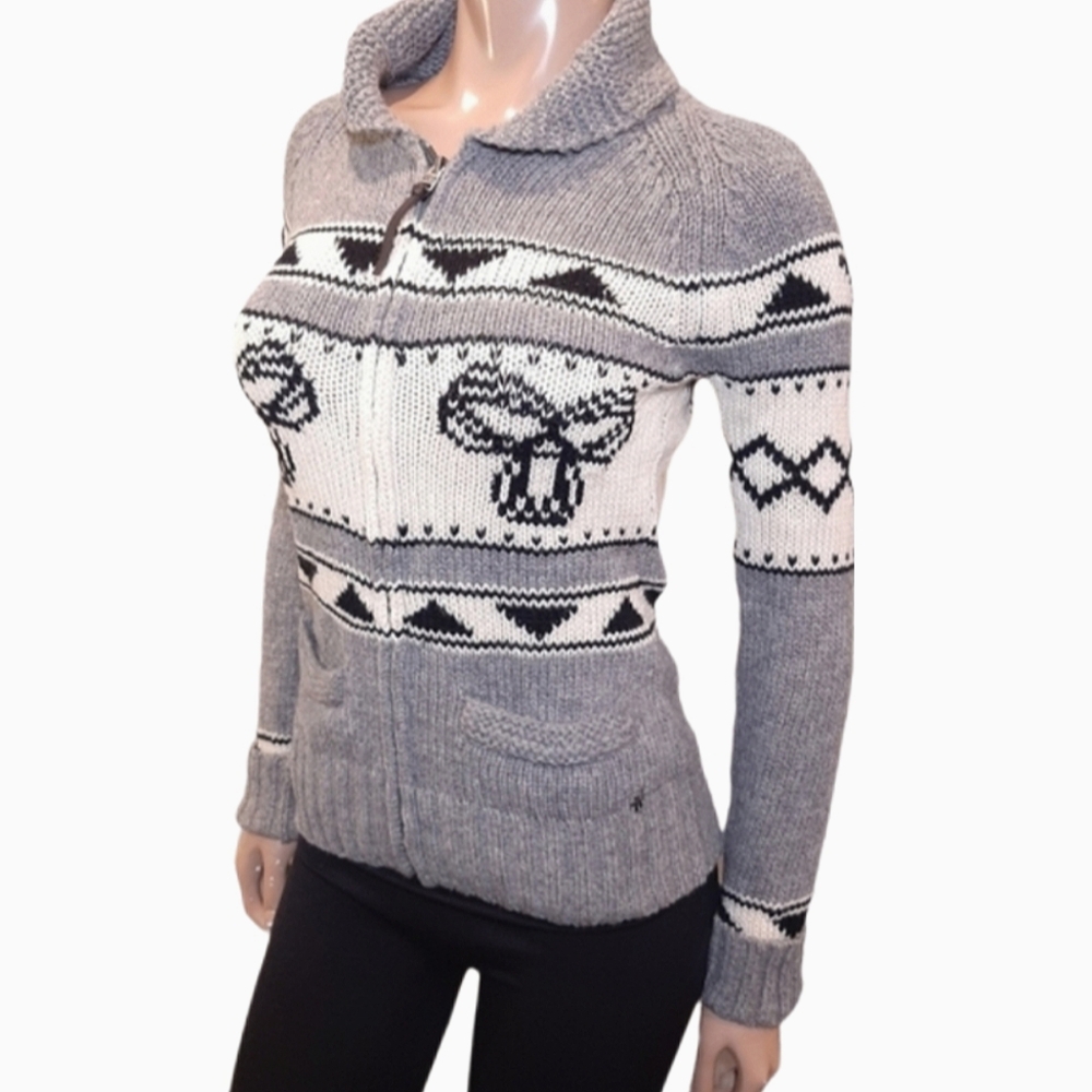 TNA Aritzia Cowichan Lambswool Cardigan Sweater Full Zip Knit Winter Size Small